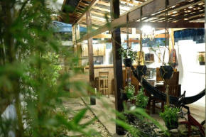 Отель Wood Stone Hostel  Джокьякарта